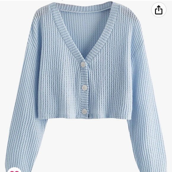Tops - NWOT Crop cardigan